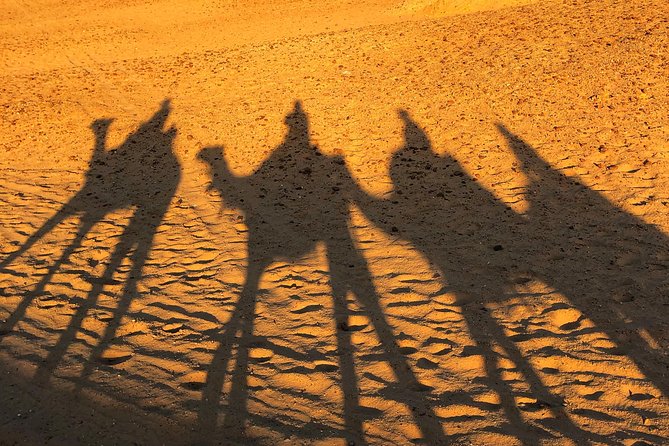 2 days cairo and giza attractions plus Gem, private tour - Day one: the Great Pyramid and the Sphinx