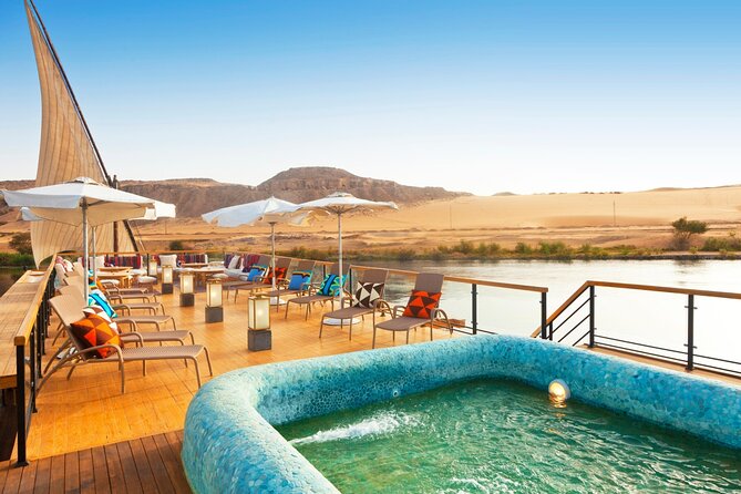 4-Days Nile Cruise From Aswan To Luxor including Abu Simbel and Hot Air Balloon - Day three: Edfu by horse carriage and Luxor by night