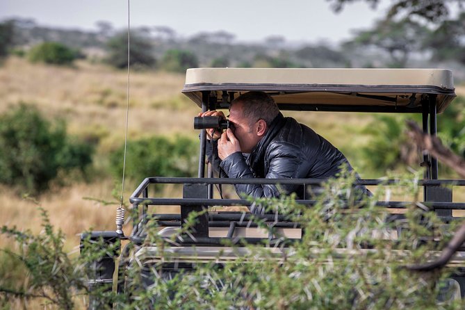 4 Days safari Tour Tanzania - Day two: the long road to Serengeti