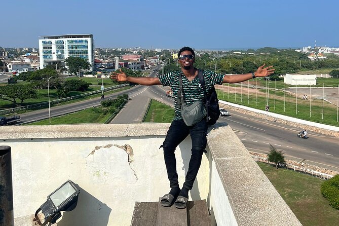 Accra Detailed City Tour - Makola Market, where the city gets practical