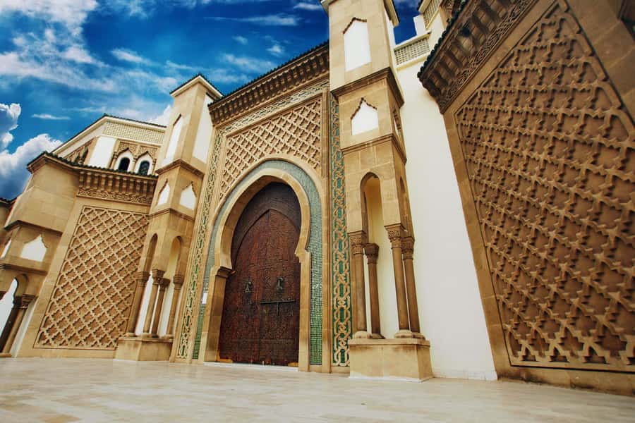 Agadir: Cable Car Ticket and Guided City Tour - Mohamed V Mosque, a brief but worthwhile stop