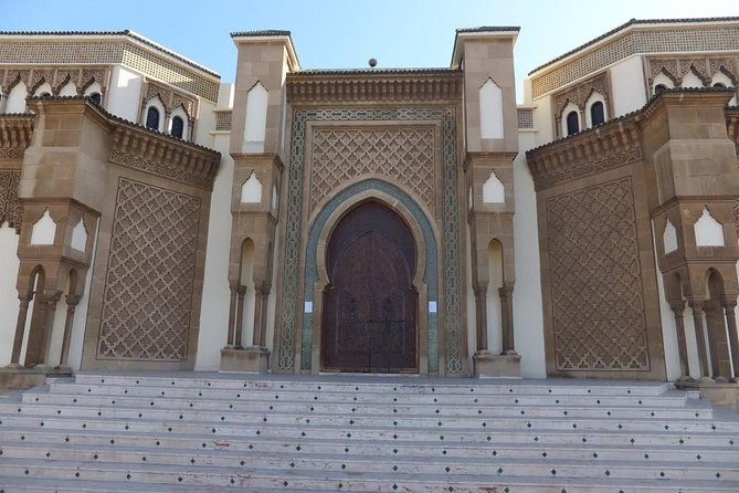 Agadir Half-Day Tour - Mohammed V Mosque: admire the outside, respect the rules