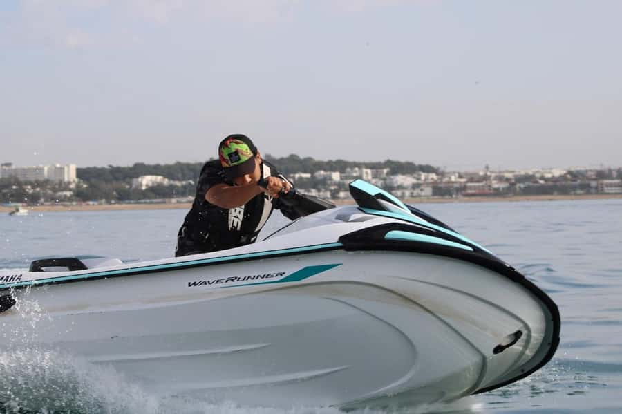 Agadir: Jet Ski Expereince with Hotel Transfers - How the instructor changes the experience