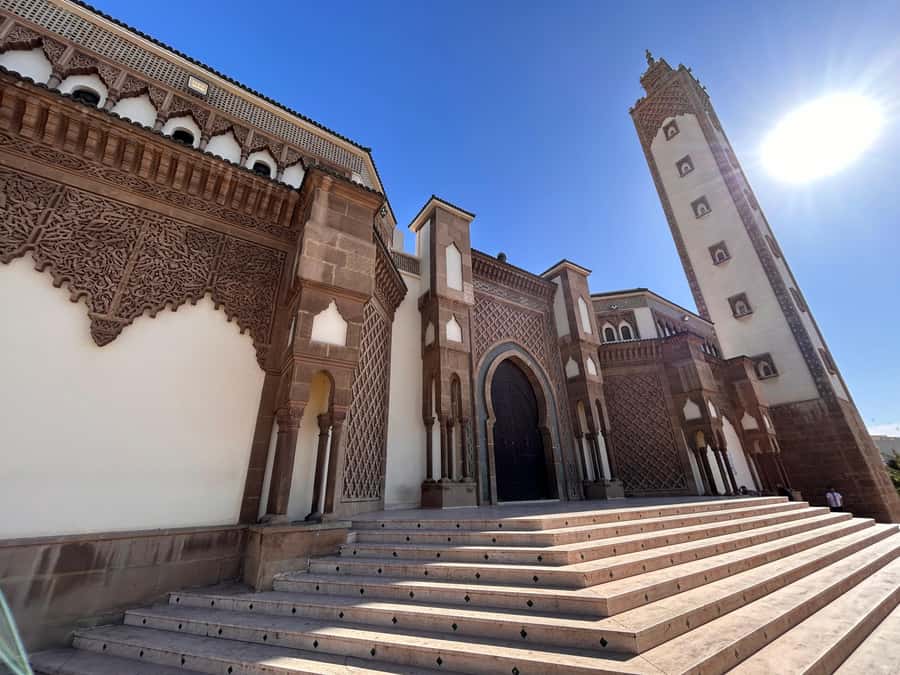 Agadir: Kasbah, Souk, and Marina City Tour with Hotel Pickup - Souk El Had, where one hour goes fast