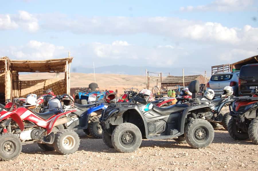 Agafay Desert: Quad Bike Experience with Lunch - A simple Moroccan lunch in a tent