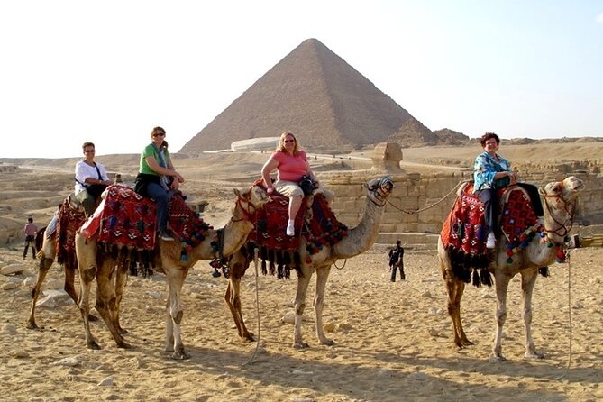 Allinclusive Half DayPrivateTour Giza PyramidsSphinx Ticke Lunch - Khufu, the pyramid that sets the scale