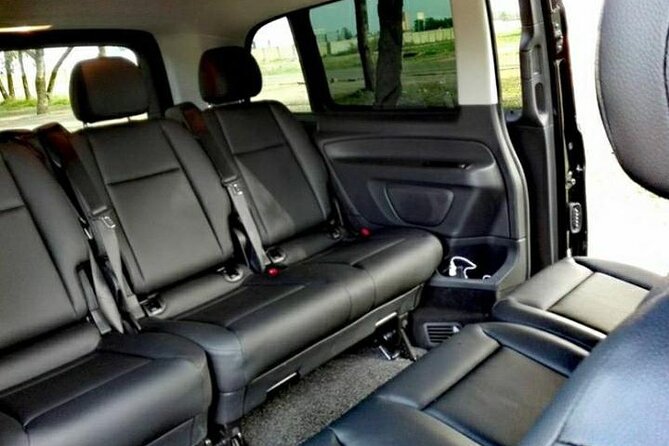 Amazing airport pickup/ drop off in Casablanca/ safe&easy - Why a private Casablanca airport ride can be worth it