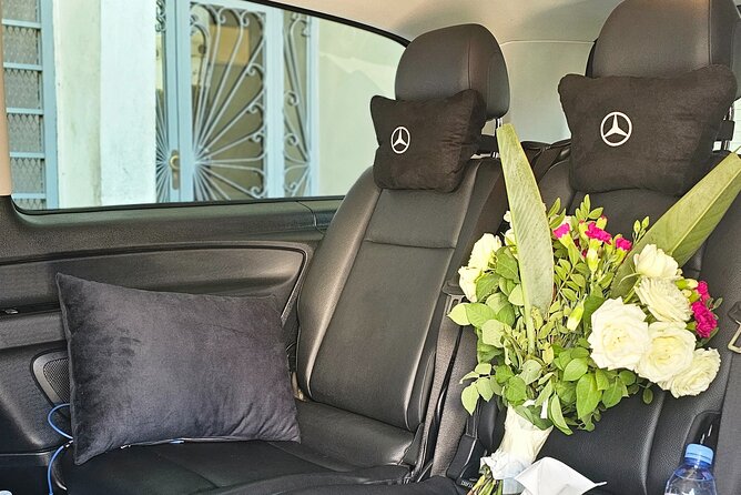 Amazing airport pickup/ drop off in Casablanca/ safe&easy - Price, group size, and overall value