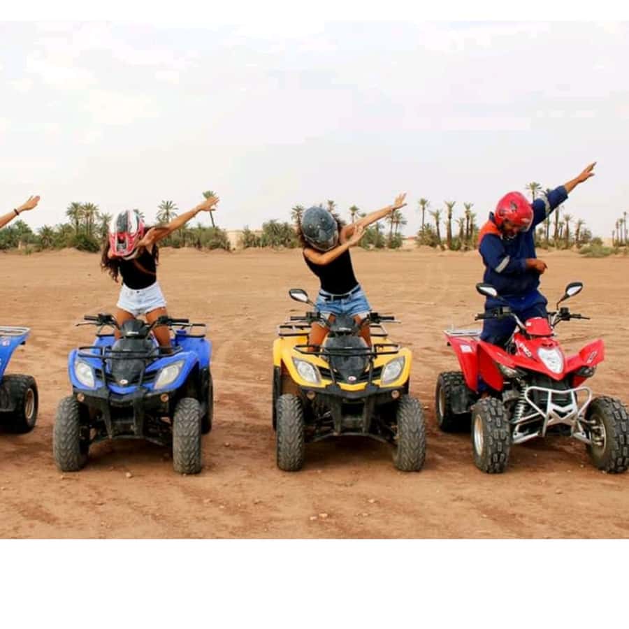 Around Marrakech: Camel Ride in Palm Groves including Tea - Getting dressed for the Palmeraie