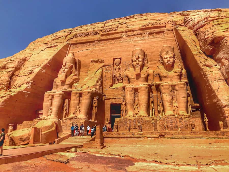 Aswan: Abu Simbel Group Tour with Guide and Entrance Fees - Is $65 good value?