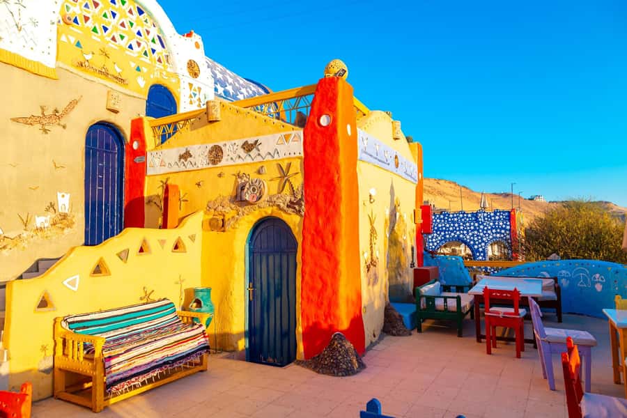 Aswan: Shared Half-Day Tour to the Nubian Village - Entering the Colorful Nubian Village