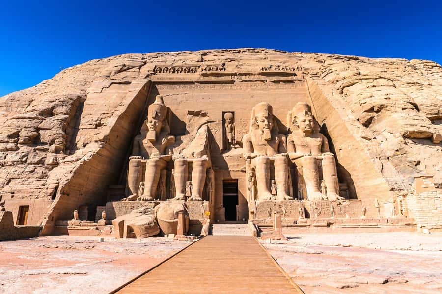 Best Private Day Trip To Abu Simbel From Aswan - Heat, timing, and the amount of temple time