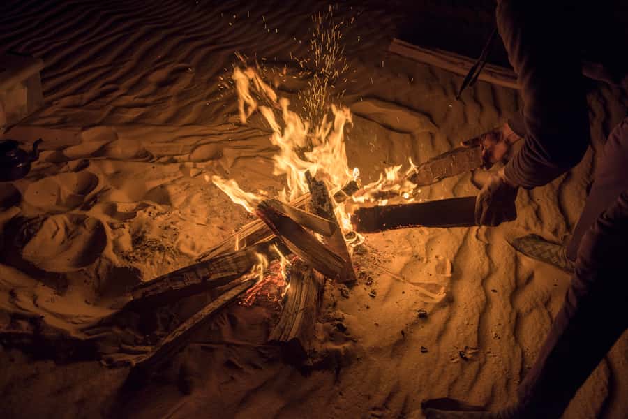 Cairo: 2-Day Bahariya Oasis Camp and Desert Tour - What the $205 price really covers