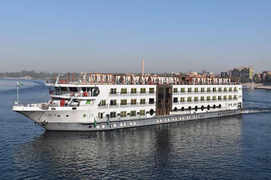 Cairo: 6-Day Egypt Tour with Flights and Nile Cruise - Day 6: Abu Simbel and the flight back to Cairo