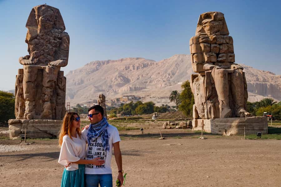 Cairo: 8-Day Private Egypt Tour with Flights and Nile Cruise - Day 5: Edfu by horse-drawn carriage