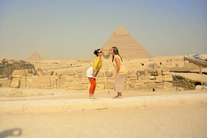 Cairo Day Tours To Giza Pyramids And Sphinx - What this four-hour Cairo tour really covers