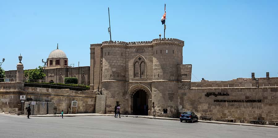 Cairo: Egyptian Museum, Citadel, and Old Cairo Guided Tour - How the itinerary feels in a single day