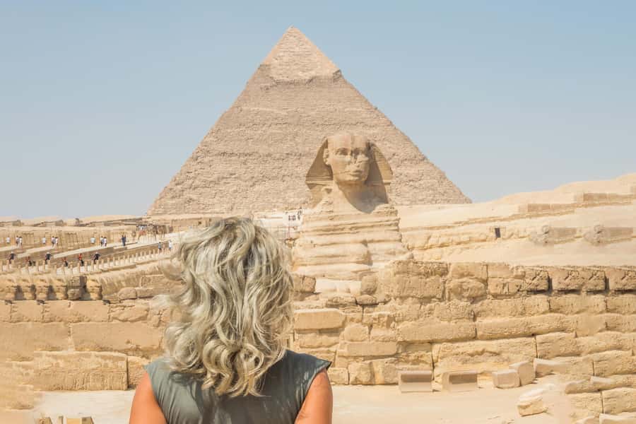 Cairo: Female-Guided Pyramids, Sphinx & Museum City Tour - The panoramic viewpoint and optional animal rides