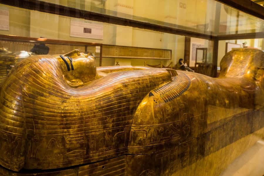 Cairo: Female-Guided Pyramids, Sphinx & Museum City Tour - Is $73 good value for an eight-hour day?