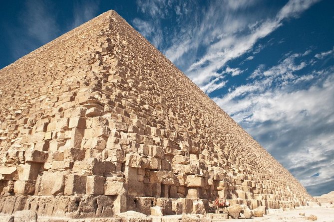 Cairo Full-Day Tours to Giza Pyramids ,Egyptian Museum & Bazaar - Tahrir Square and Cairo’s modern story