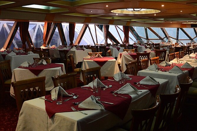 Cairo/Giza: Nile Sunset, Dinner Cruise, Show & Private Transfer - Who will get the most from this cruise