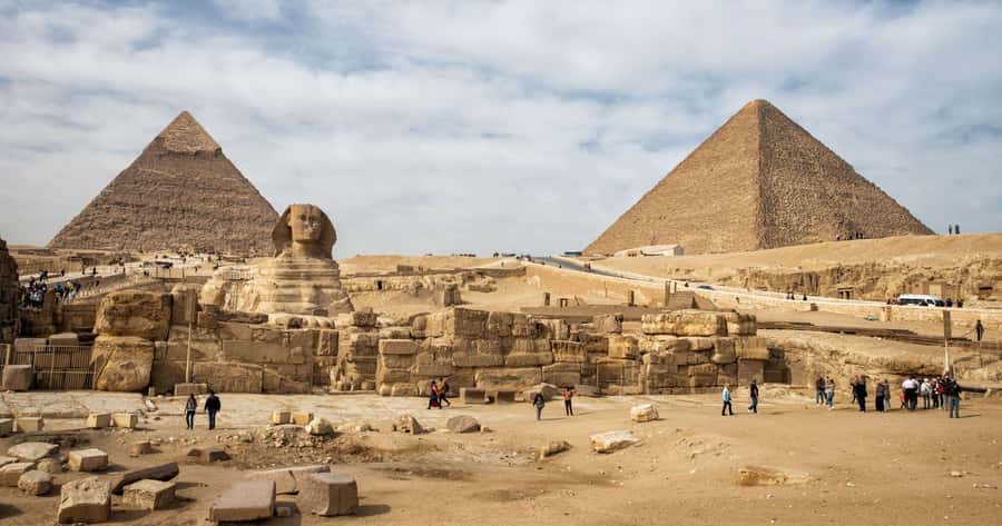 Cairo: Giza Pyramids, Memphis, Saqqara Private Tour & Lunch - Memphis and the Colossus of Ramses II