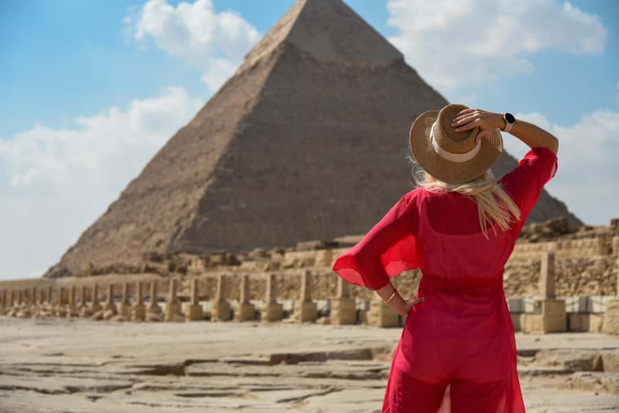 Cairo: Giza Pyramids, Sakkara & Dahshur All-Inclusive Tour - Dahshur’s Bent and Red Pyramids
