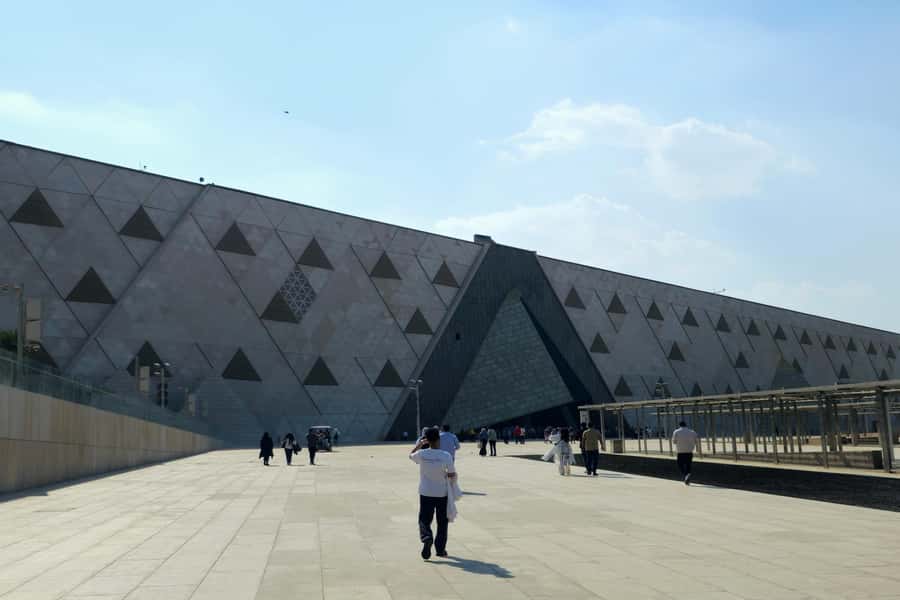Cairo: Grand Egyptian Museum Ticket w/ Opt. Guide & Transfer - The architecture and Pyramid terraces