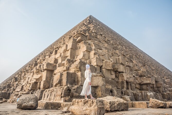 Cairo Guided Half-Day Tour of Giza Pyramids and Sphinx - Pickup and the road to the plateau