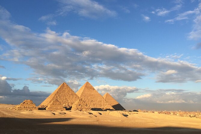 Cairo |Layover| Trip pick up from Cairo airport to visit Giza Pyramids & Sphinx - The Giza panorama and the Sphinx