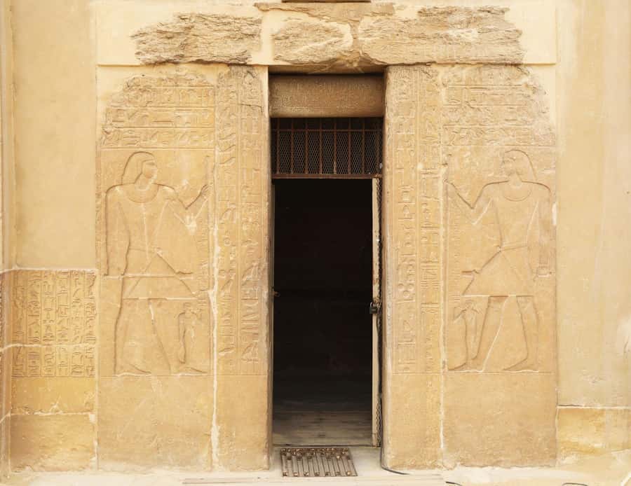 Cairo: Memphis, Sakkara and Dahshur Pyramids Day Tour - Transport, pickups, and the real length of the day