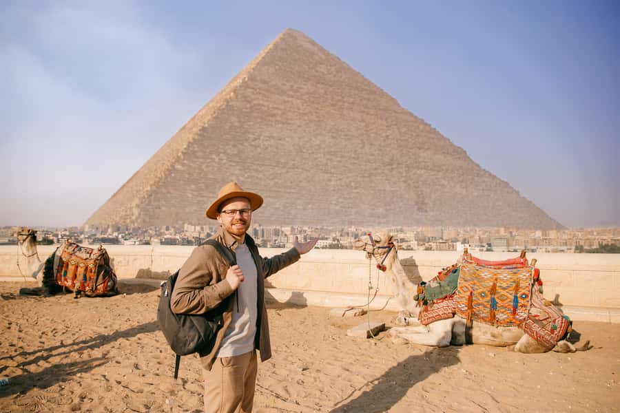 Cairo: Pyramids and Sphinx Tour with River Nile Felucca Ride - Seeing the Pyramids of Cheops, Chephren, and Mycerinus