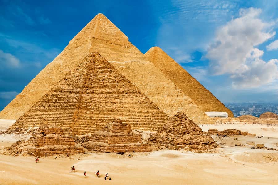 Cairo: Pyramids, Sakkara & Memphis Tour with Lunch - Lunch, shopping stops, and the shape of the day