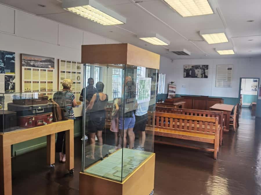 Cape Town: Authentic 3–4 Hour Cultural Township Experience - Bonteheuwel and apartheid’s racial divisions
