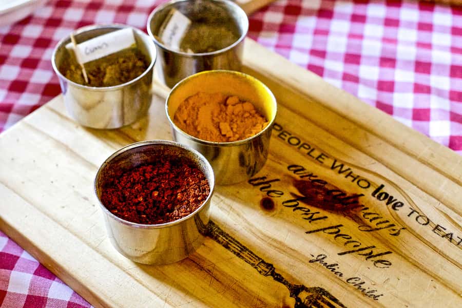 Cape Town: Cape Malay Cooking Class in Bo-Kaap - Making the starters: samosas, chilli bites, and bread