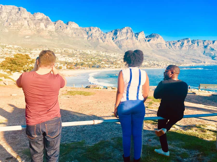 Cape Town: Cape of Good Hope & Penguins Full-Day Guided Tour - Boulders Beach brings you close to African penguins
