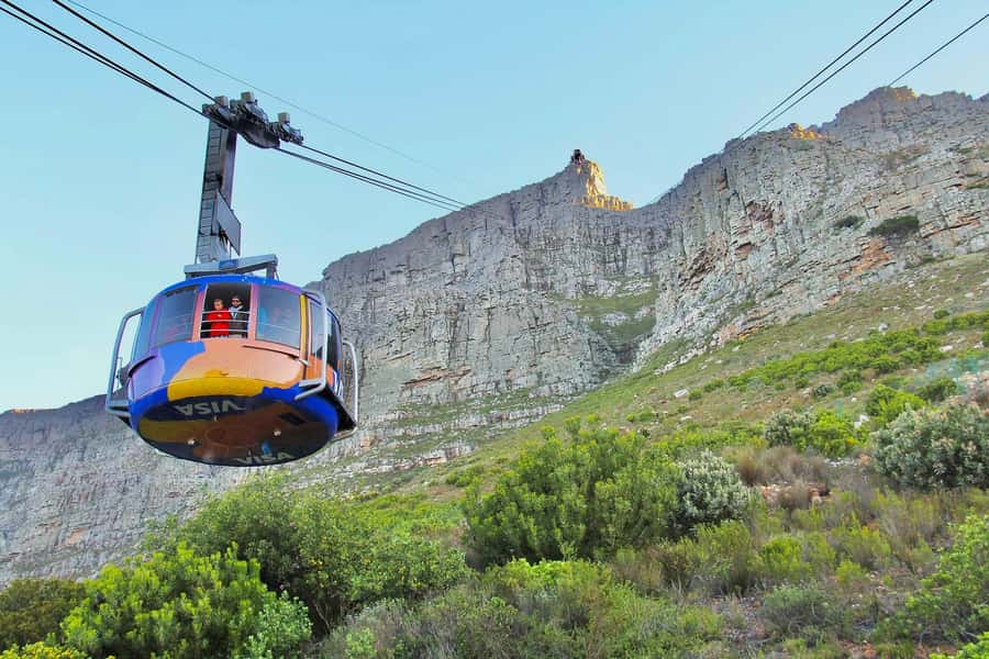 Cape Town: Guided Half-Day City Tour with Table Mountain - A smart first look at Cape Town