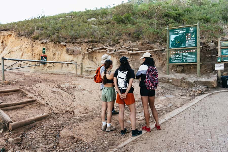 Cape Town: Lion's Head Guided Hike at Sunset - Booking details worth checking
