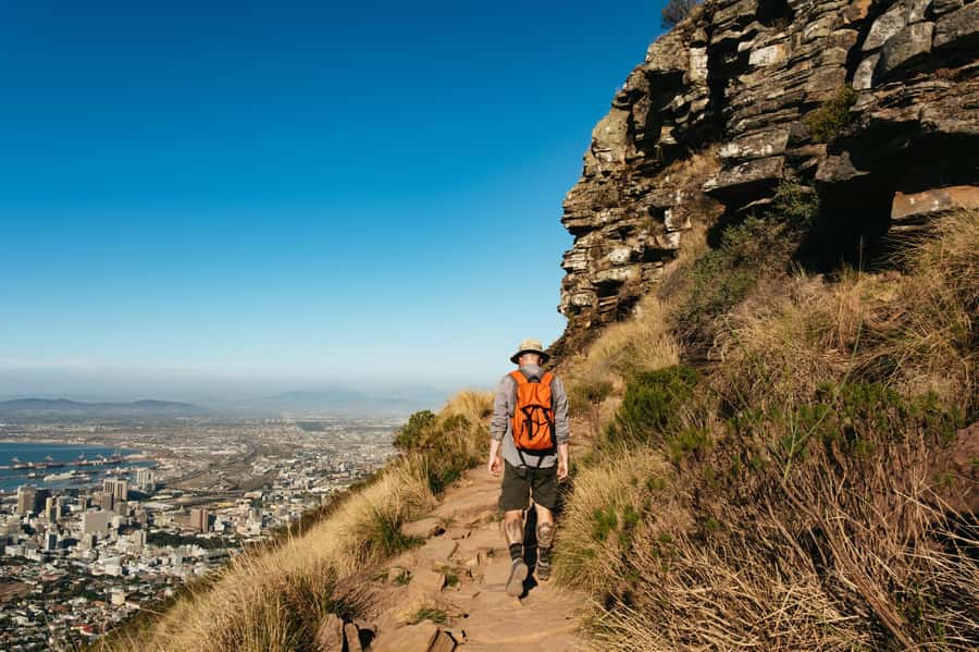 Cape Town: Lion's Head Guided Hike at Sunset - Who should choose this experience?