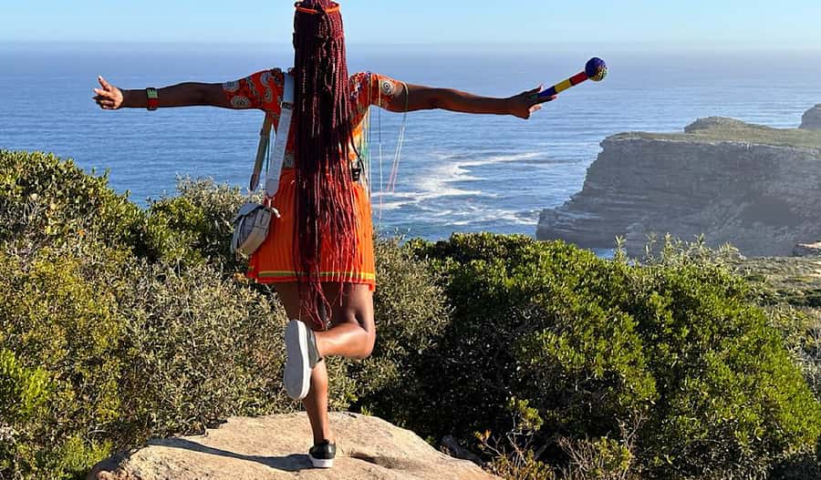 Cape Town: Private Full-Day Cape of Good Hope Tour - Noordhoek lunch options and the rhythm of the day