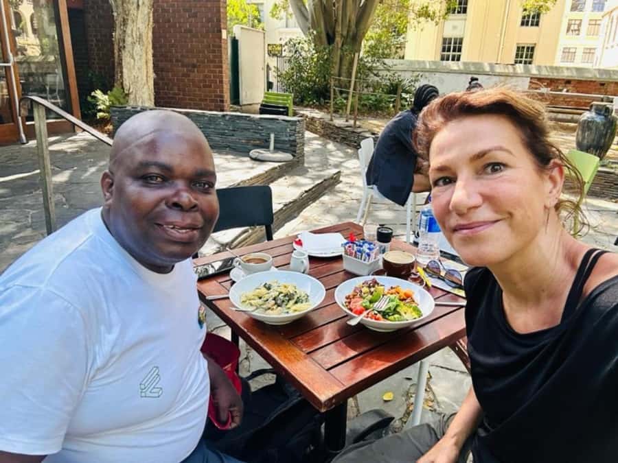 Cape Town: Private Walking Tour with a Local - What the guides add to the experience