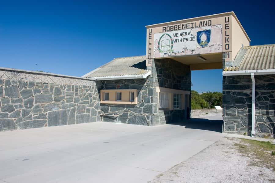 Cape Town: Robben Island Ferry Ticket and Townships Tour - Key points to know before booking