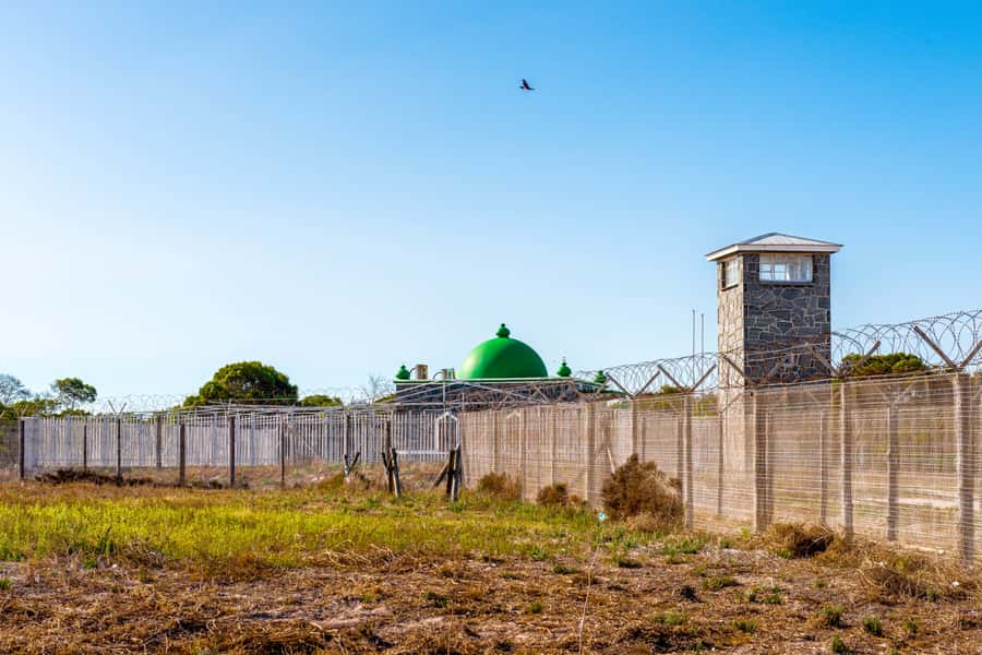 Cape Town: Robben Island Ferry Ticket and Townships Tour - Why the township portion matters