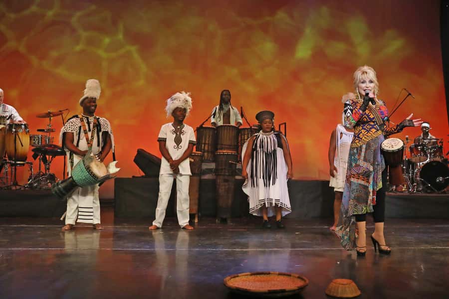 Cape Town: Silvermist Estate Wine Tasting & Drumstruck Show - A wine farm with a musical surprise