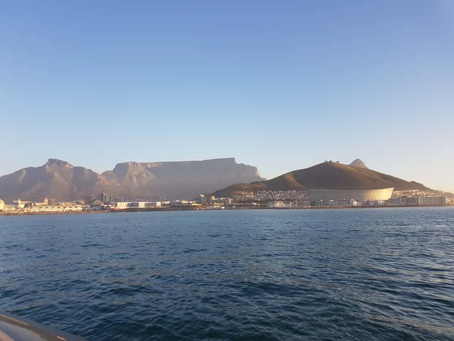 Cape Town: Sunset Cruise from V&A Waterfront with Bubbly - Practical tips for a smoother evening