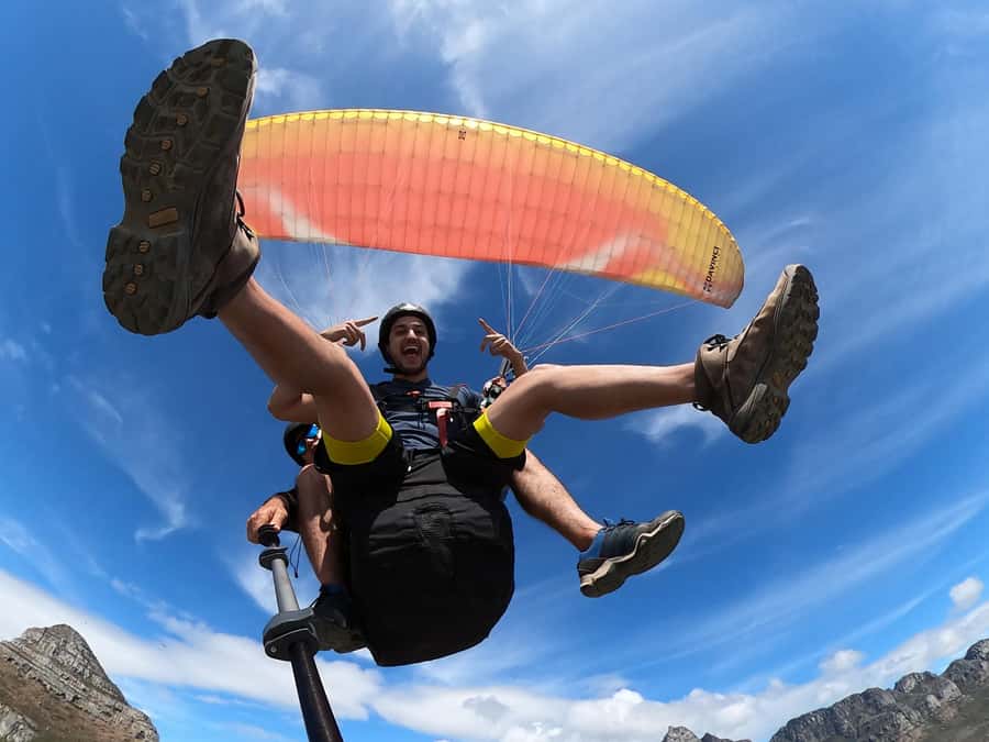 Cape Town: Tandem Paragliding Adventure - Landing and the return option