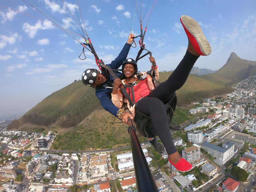 Cape Town: Tandem Paragliding Flight with the Experts - Meeting Mike, Josh, and the flying team