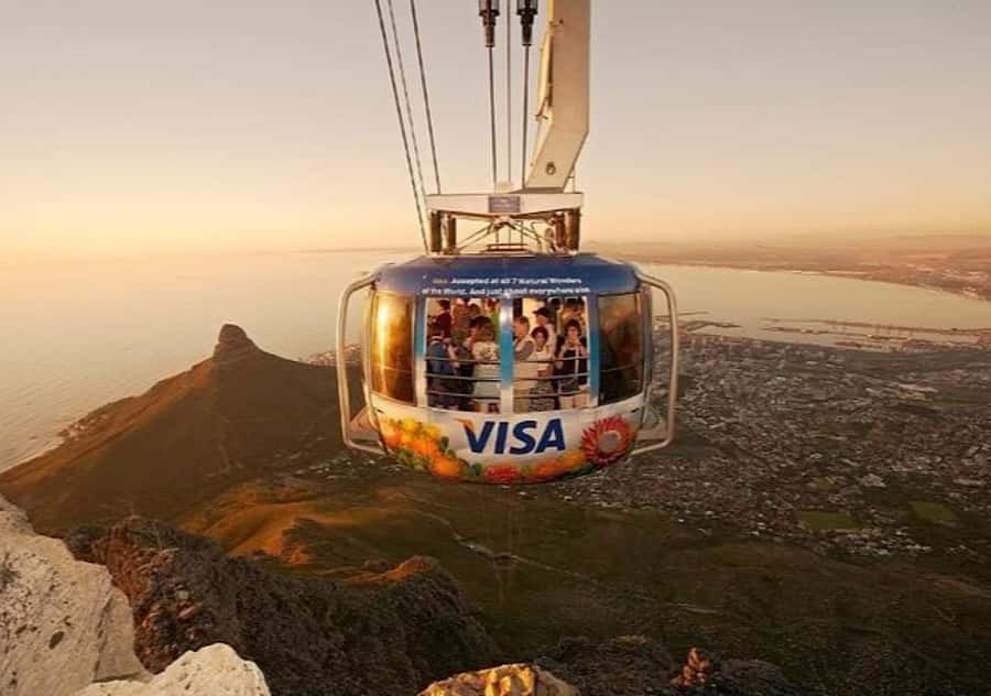 Cape Town Tour: Table Mountain, Penguins & Cape Point+Pickup - What this Cape Town day tour really covers