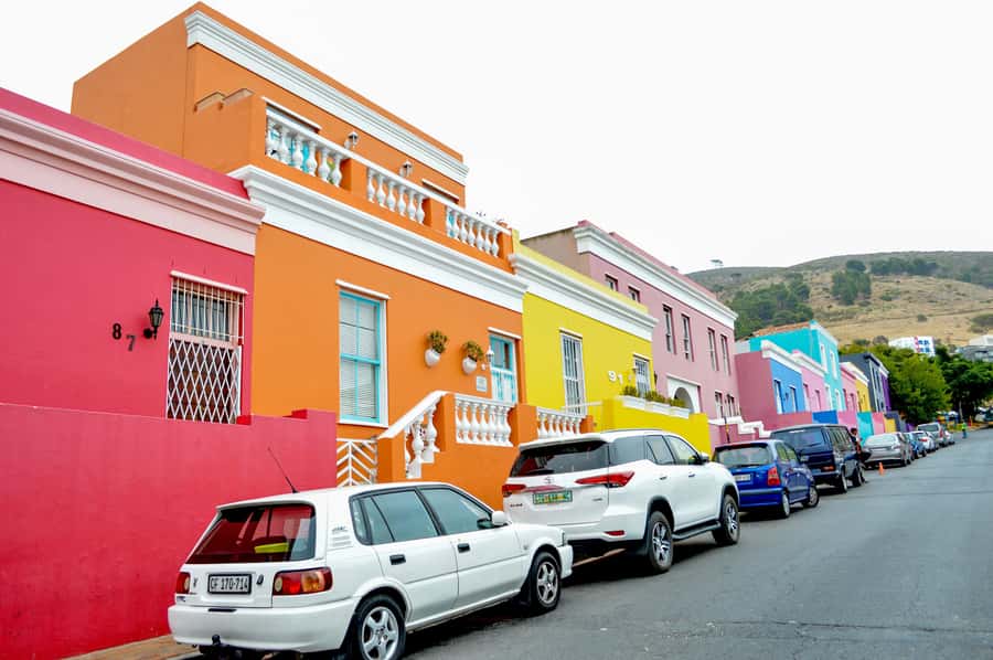 Cape Town Uncovered : Half-Day City Tour and Table Mountain - Cape Town’s old center in one compact route