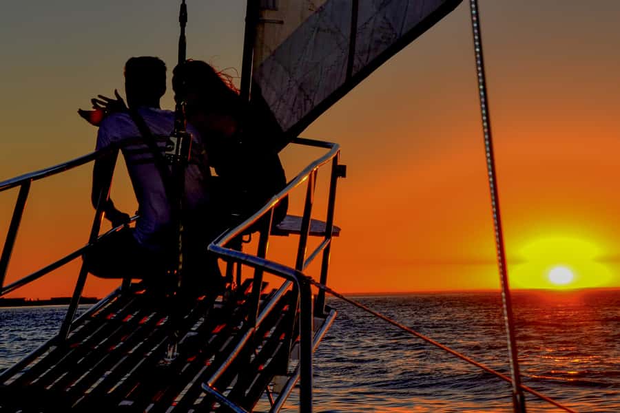 Cape Town Waterfront and Bay: Sailing Trip - What makes this short cruise worth your time